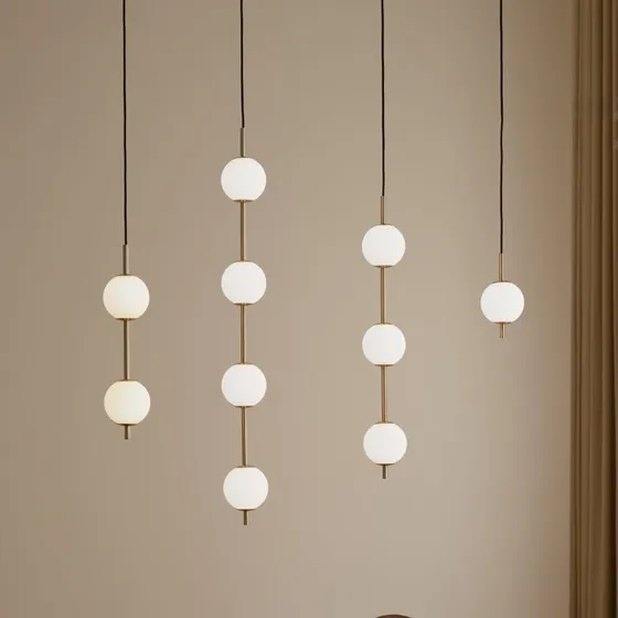 Umage Audrey Suspension LED Laiton et Verre Opale - 4 Lampes