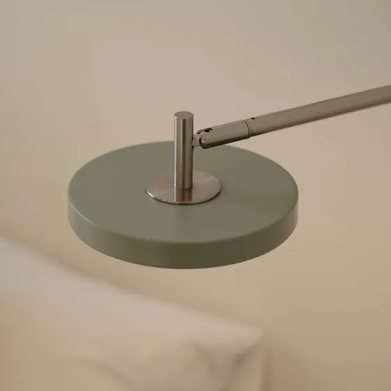 UMAGE Asteria Long - Applique murale LED Vert Olive