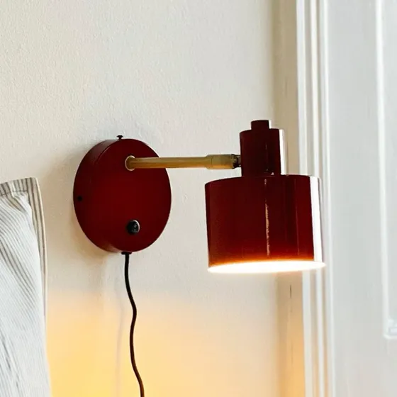 Applique murale Dyberg Larsen Ocean, Rouge Foncé et Laiton