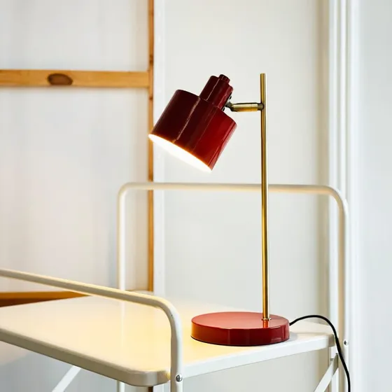 Lampe de table Dyberg Larsen « Ocean », rouge foncé et laiton, 43 cm