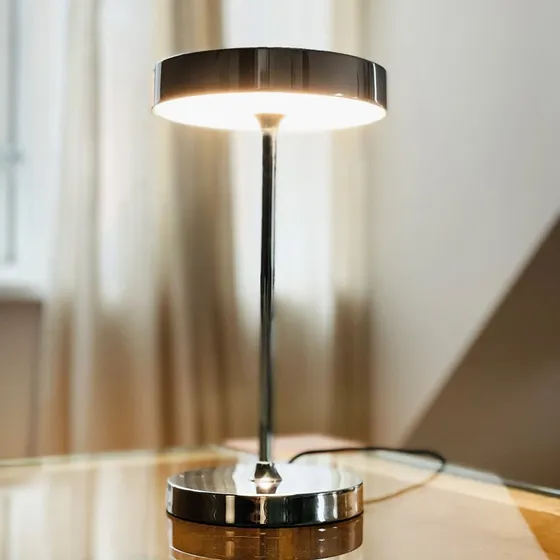 Dyberg Larsen Lampe à poser LED Starlight, Chrome, 26 cm