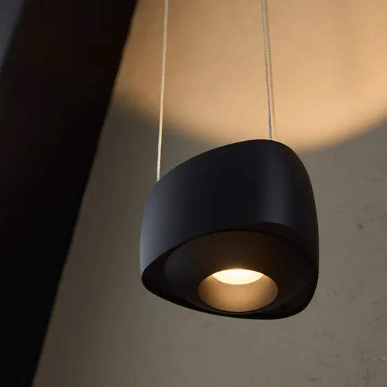 Loom Design Suspension LED Air Noire - 13 cm Aluminium