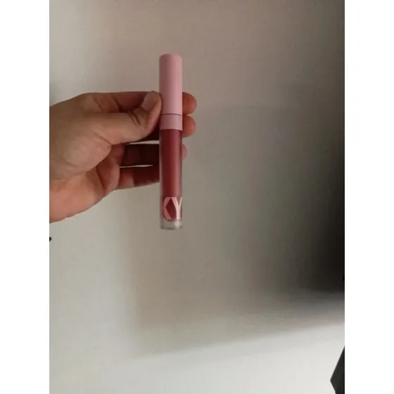 Kylie Cosmetics High Gloss 009 Yesss Girl