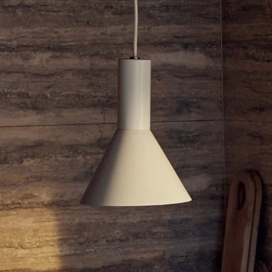 Frandsen Suspension Lyss Beige - Design Scandinave
