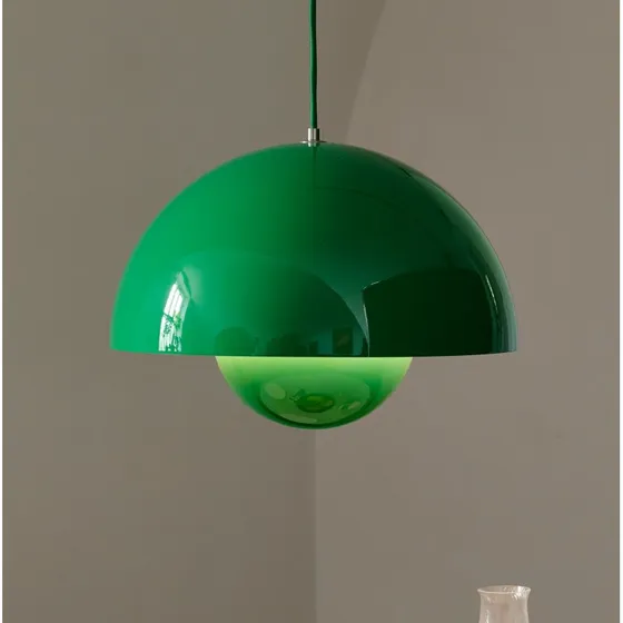 &Tradition Suspension Flowerpot VP7 Signal Green