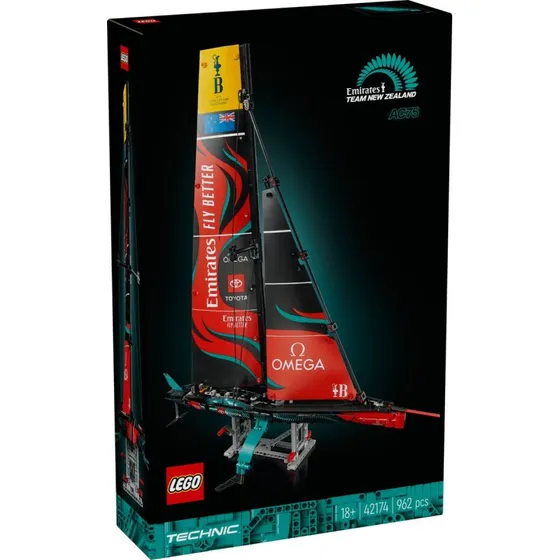 LEGO Technic Yacht Emirates Team New Zealand AC75 42174
