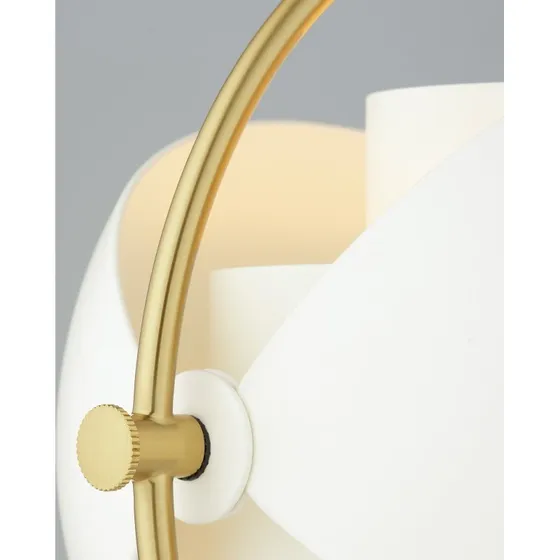 GUBI Lampe à poser Multi-Lite Laiton et Blanc, 50 cm