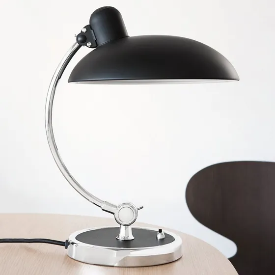 Fritz Hansen Lampe de table Kaiser Idell Luxus Noir et Chrome