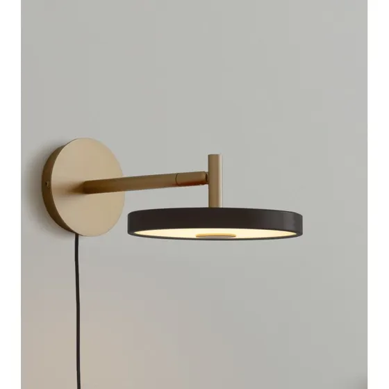 UMAGE Applique murale LED Asteria Short, Noir et Laiton