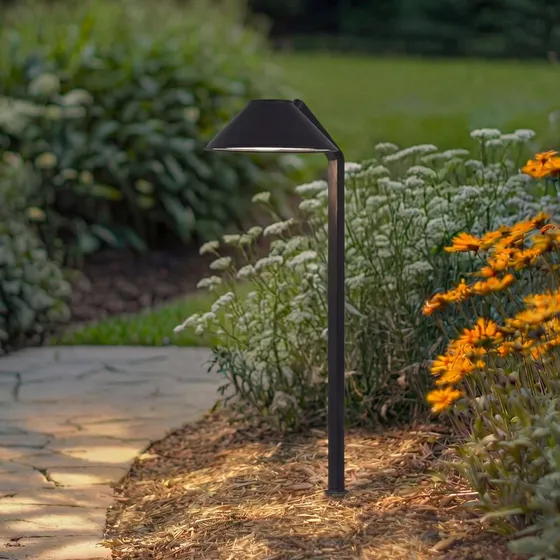 Lindby Capelo Lampe sur piquet LED en aluminium noir, 77 cm