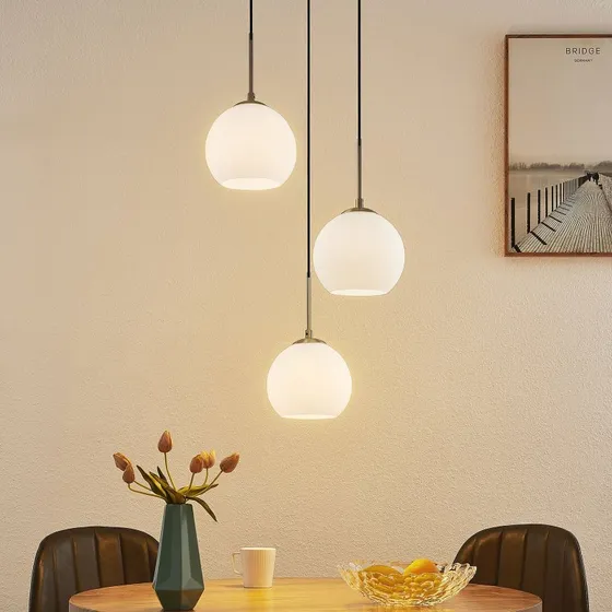 Suspension Lindby Jurian - 3 Lampes en Verre Opale et Nickel