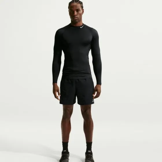 Nike Maillot Moulant Manches Longues Dri-FIT Mock-Neck Noir
