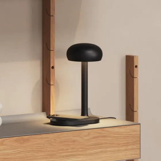 Eva Solo Lampe de table Emendo avec chargeur Qi - Noir