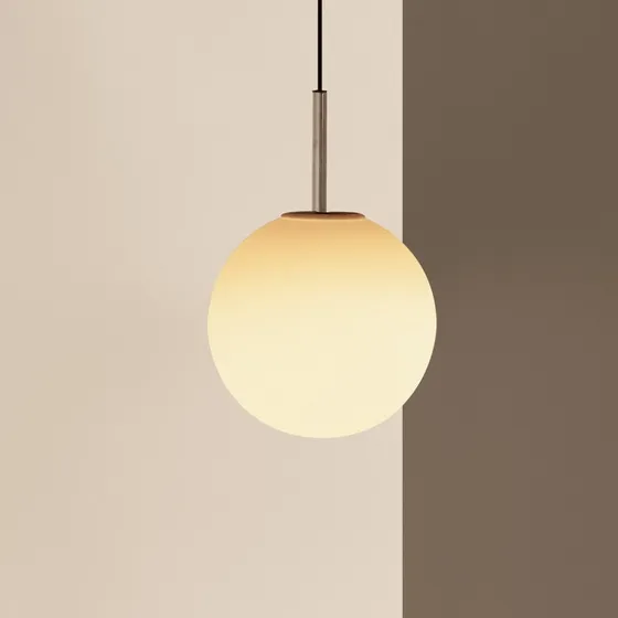 Audo Copenhagen Suspension TR Bulb - Acier Poli et Verre Opale