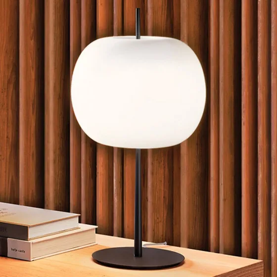 Kundalini Kushi XL Lampe à poser, Noir/Blanc, 60 cm