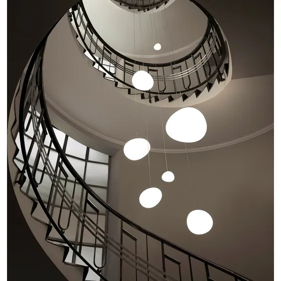 Foscarini Gregg piccola - Suspension en verre soufflé blanc