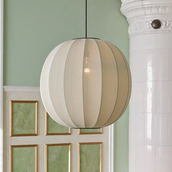 Made By Hand Suspension Knit-Wit 60 Round Pearl White