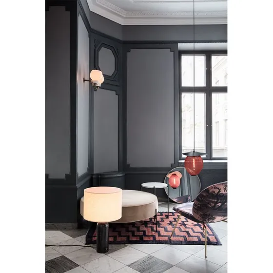 GUBI Gravity Lampe à Poser Grande - Acier Noir et Toile