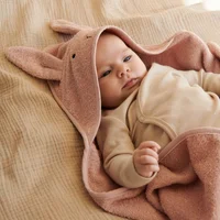 Change et soins du bébé
