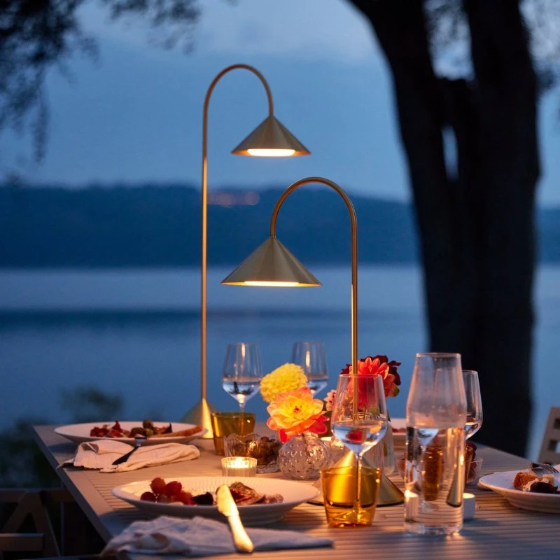 FRANDSEN Lampe à poser LED Grasp Laiton H47
