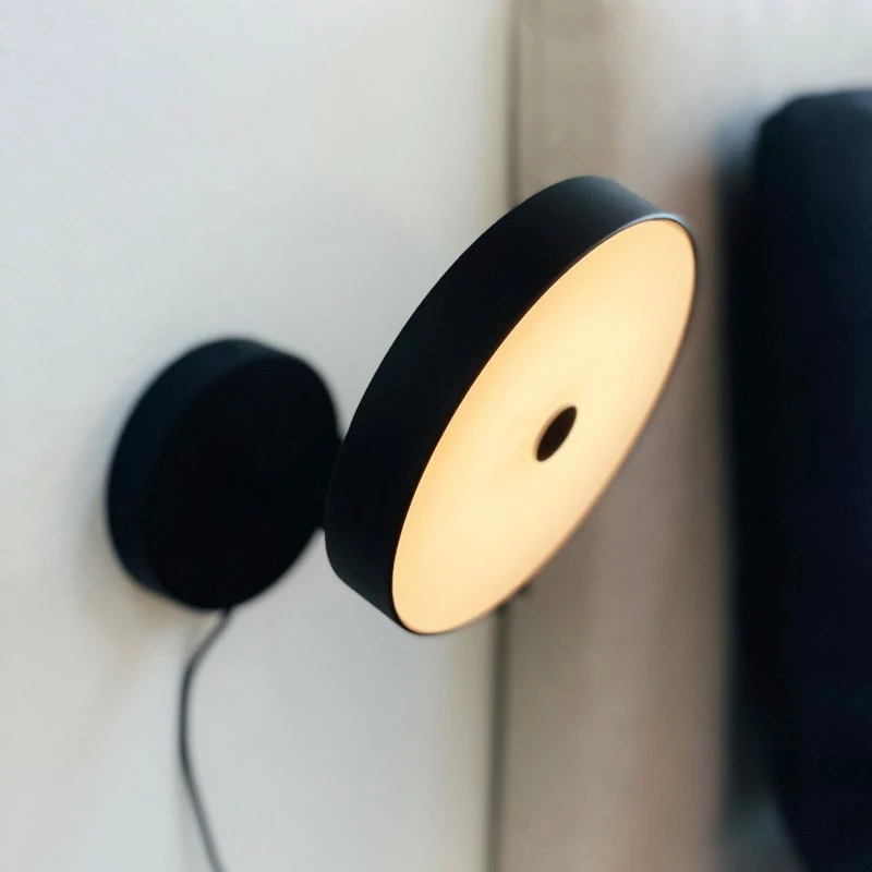 Dyberg Larsen Starlight Applique Murale LED Noire, Ø 14 cm