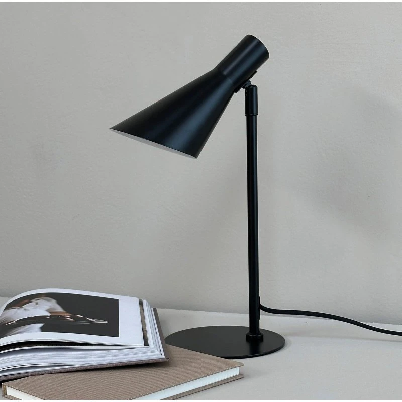 Dyberg Larsen Lampe à poser DL12 Mini Noir
