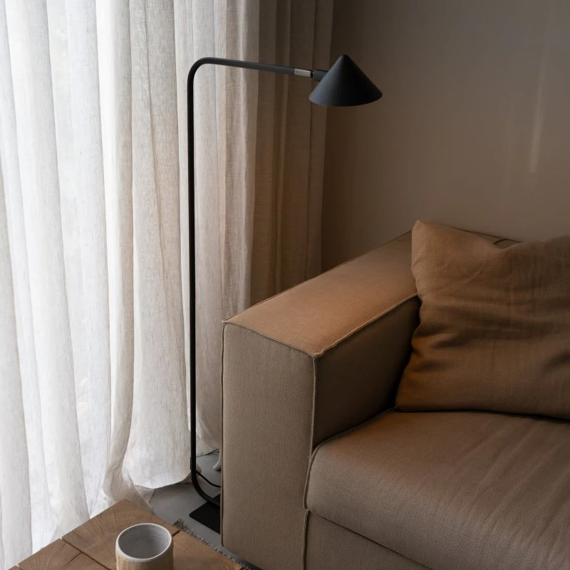 Watt & Veke Lampadaire Kuro Noir, 120 cm, Dimmerable