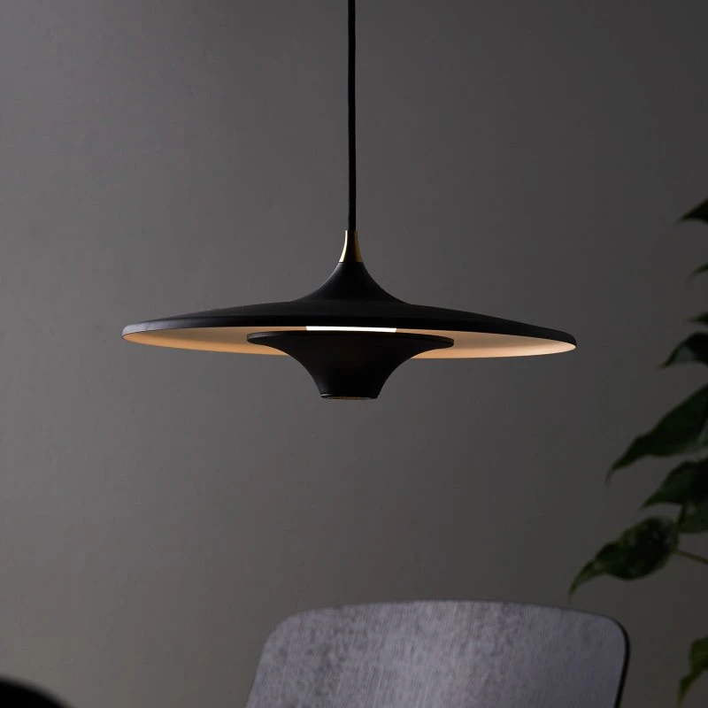 Loom Design Moja Ø35 Suspension LED Noire avec Laiton