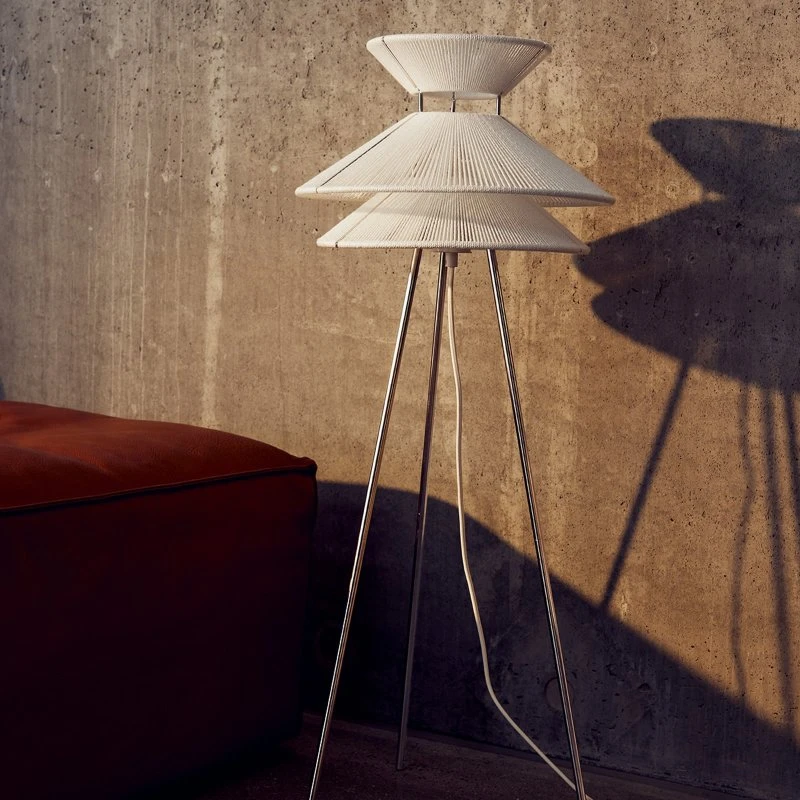 Lampe sur pied FRANDSEN Kiku - Métal et Lin Blanc