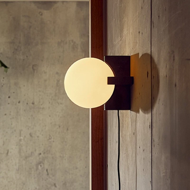 FRANDSEN Lampe à poser Hito - Marbre et Verre - Noir & Blanc