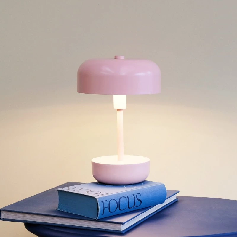 Dyberg Larsen Haipot Lampe à poser LED rechargeable rose