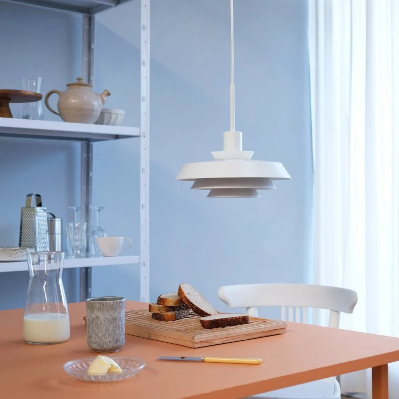 Dyberg Larsen DL30 Suspension Blanche - Design Scandinave