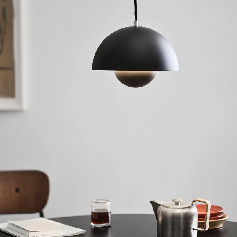 &Tradition Suspension Flowerpot VP1 Noir Mat