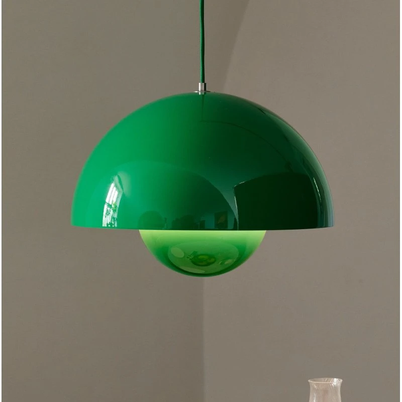 &Tradition Suspension Flowerpot VP7 Signal Green