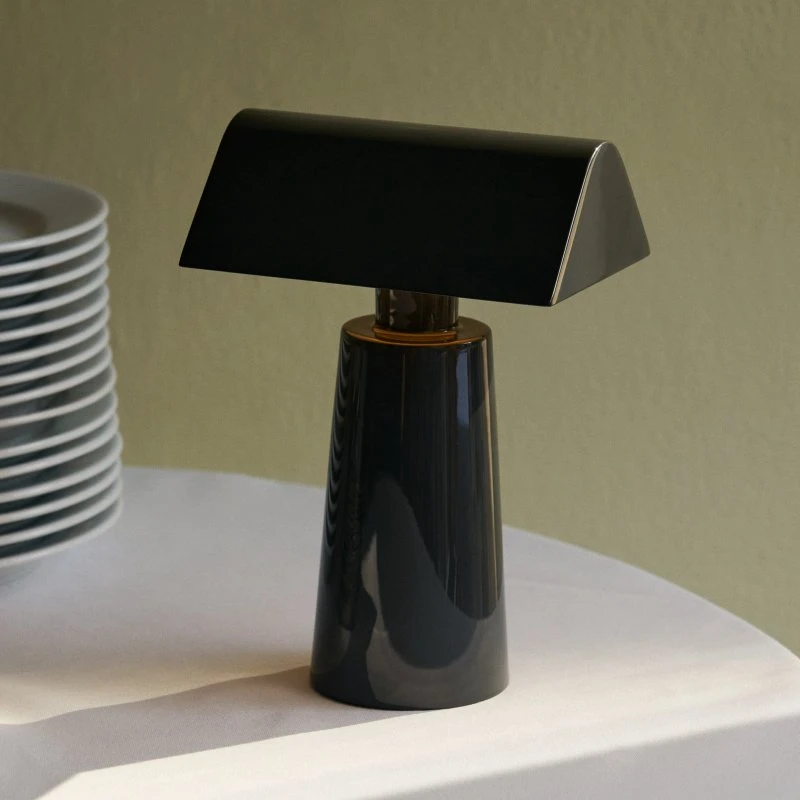 &Tradition Lampe à poser rechargeable Caret MF1 Anthracite
