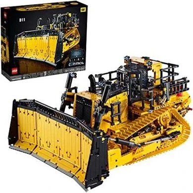 LEGO Technic Cat D11T Bulldozer 42131