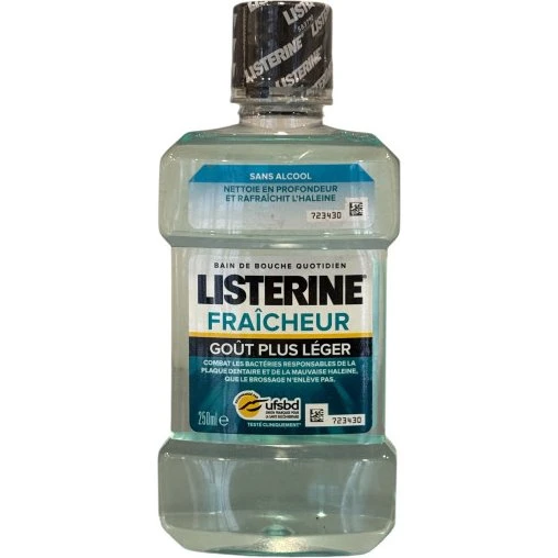 Listerine Fraîcheur Bain de Bouche Goût Plus Léger