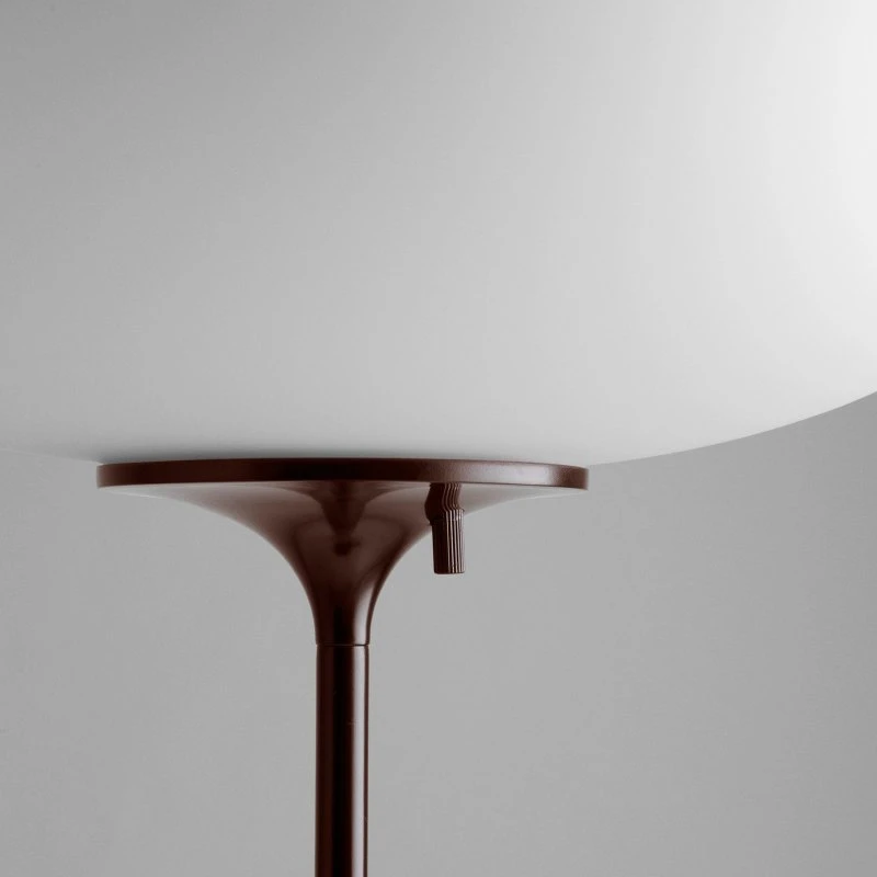 Gubi Lampe sur pied Stemlite Noir-Rouge 110 cm