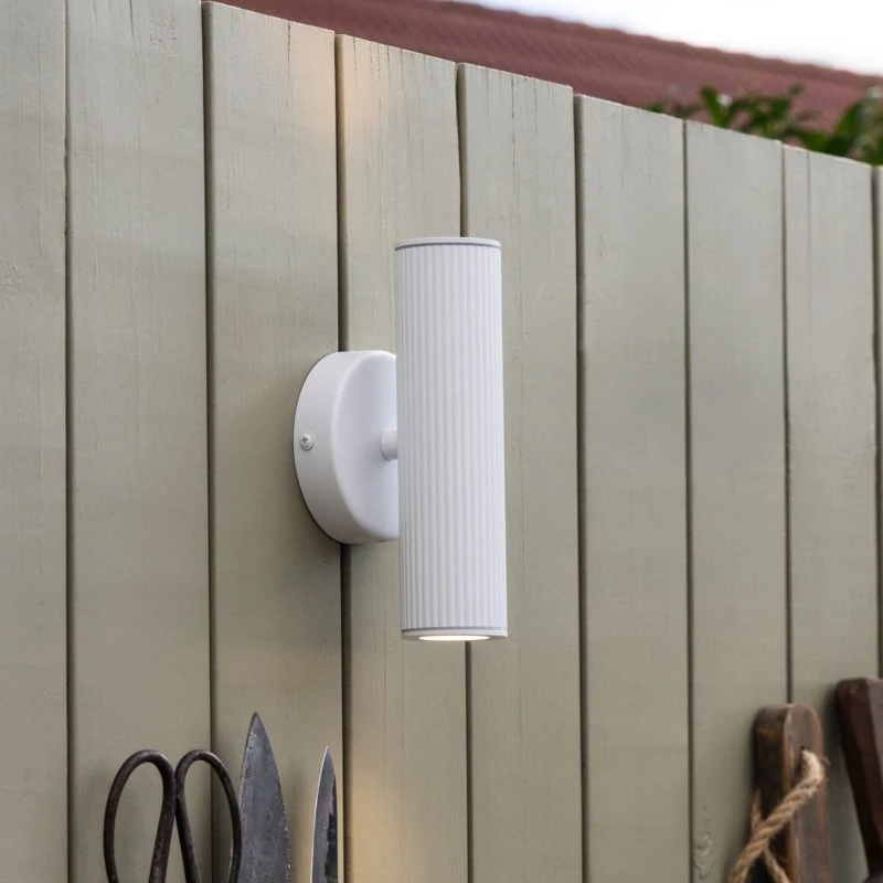 Globen Lighting Applique murale Hubble, Blanche, IP44, 21 cm