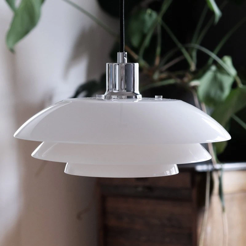 Dyberg Larsen Luminaire suspension DL31 en verre blanc opale