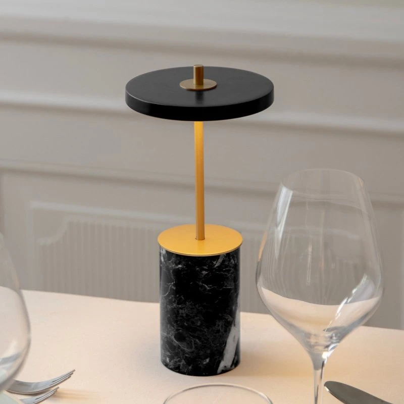 UMAGE Asteria Move Mini Lampe de Table LED Rechargeable Black Marble