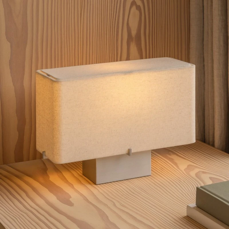 Audo Copenhagen Lampe de table Nonna Aluminium/Sable 24 cm