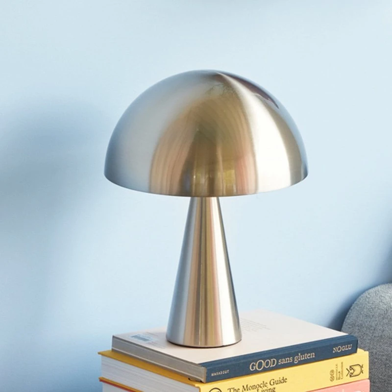 Hübsch Mush Mini - Lampe de table en métal nickel