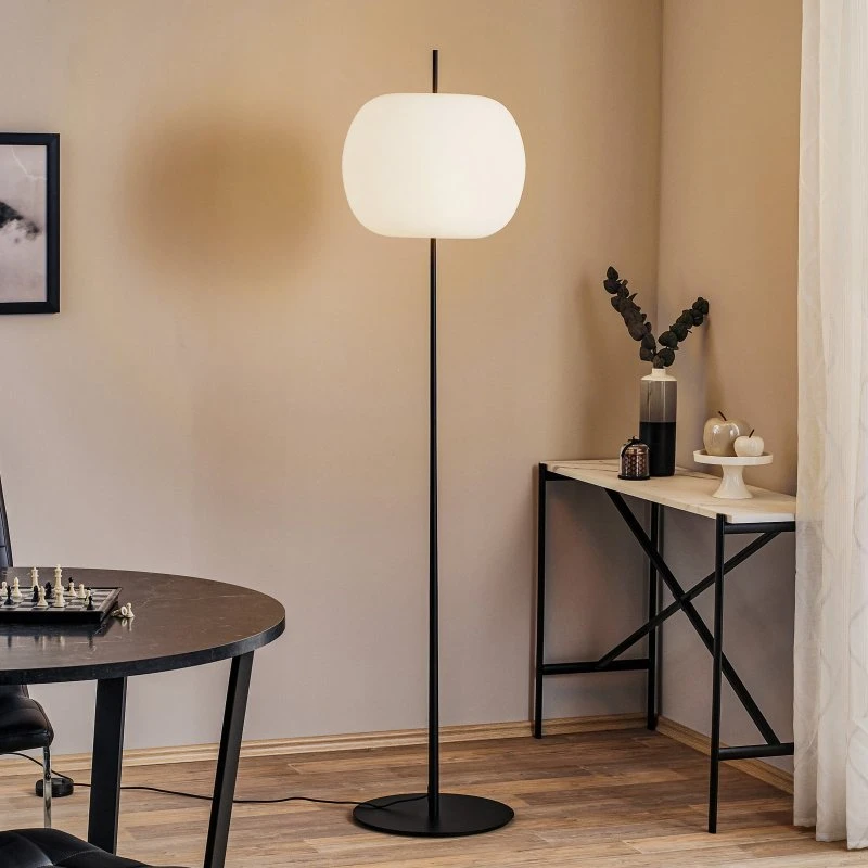 kdln Lampe sur pied Kushi XL Noir, 185 cm, Verre Opale