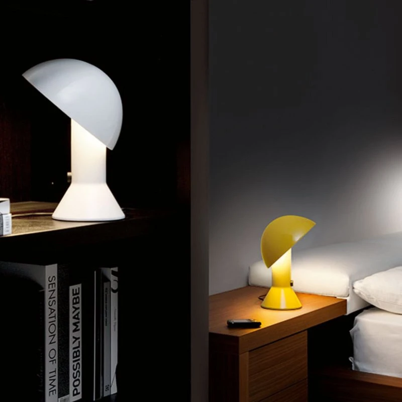 Martinelli Luce Elmetto - Lampe à poser design, jaune