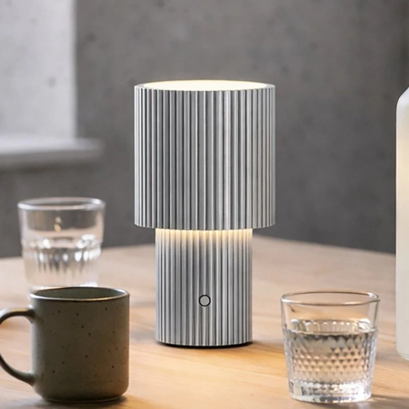Herstal Lampe à poser LED Iluma Argent - Rechargeable